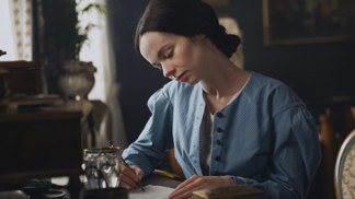 Spisovatelka, vlastenka a okouzlující společnice Božena Němcová neměla pověst dobré manželky a hospodyně. Neuměla hospodařit s penězi a starost o domácnost jí nebavila