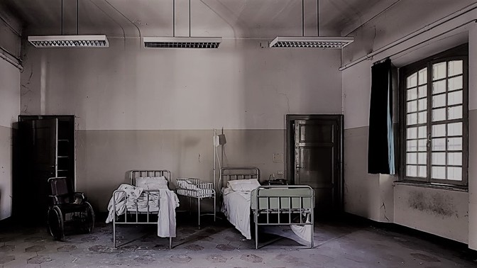 Sušická bestie Marie Fikáčková: Miminkům v porodnici promačkávala hlavy a lámala ruce. Vadil jí jejich pláč