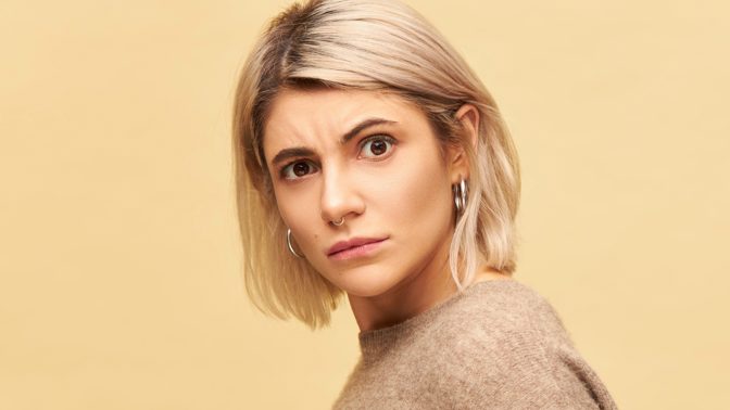 Bea (27): Omylem jsem se napila z kelímku, ve kterém nebyla limonáda, ale něco jiného. Reakce přítele mě šokovala