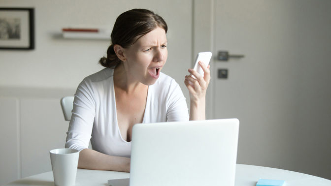 Anna (36): Manžel se začal chovat neuvěřitelně trapně. Z toho, co provádí, jsem na prášky