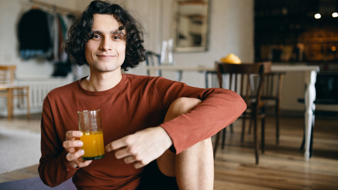 Přerušovaný půst: Není to dieta, přesto kila mizí