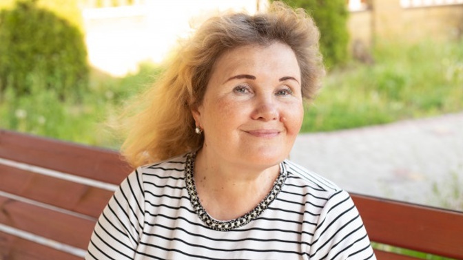 Sabina (51): Zemřela mi matka, která mi dala zvláštní květinu. Na moje padesáté narozeniny se s květinou stalo něco zvláštního