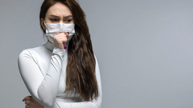 Jiřina (34): Ležím doma s covidem a manžel na mě řve, že jsem mu tím zničila život