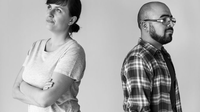 Standa (41): Syn se nám přiznal, že je gay. Mně to nevadí, ale manželka ho chce převychovat