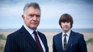 Velký návrat Doyla z Profesionálů: Martin Shaw se představí jako inspektor George Gently na TV Seznam