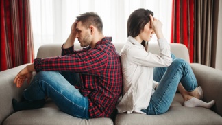 Jana (33): Jen díky tomu, že můj manžel není dostatečně vyvinutý, ho moje matka odmítla v posteli