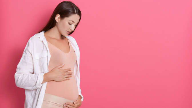 Jak mluvit s miminkem v bříšku: Tahle komunikace se po porodu vyplatí