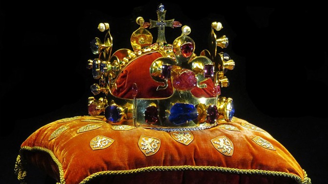Kletba Svatováclavské koruny prý zničila Heydricha: Kdo si ji nasadí neoprávněně, do roka zemře