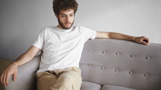 Arnošt (35): Matka mi ničí jeden vztah za druhým. Nevěřili byste, co všechno dokáže udělat