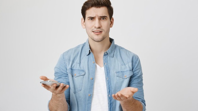 Dušan (27): Jsem v šoku z toho, co dělá moje přítelkyně, když tvrdí, že venčí psa