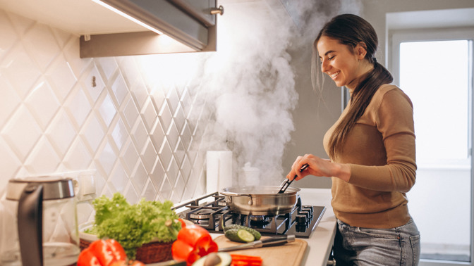 Kapustová polévka: Tyhle suroviny z ní udělají hlavní jídlo