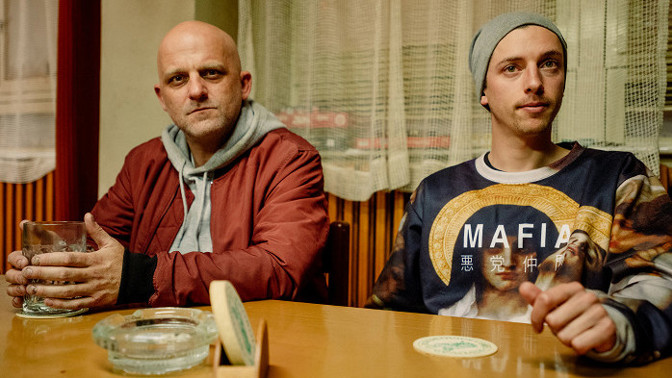 Kontroverzní film Národní třída: Nadávky a rány pěstí nestíhají diváci počítat