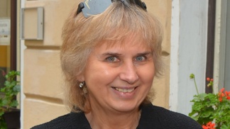 Jarmila Machová předsedá českým včelařům už šest let. Pro svaz ale pracuje víc než čtvrt století