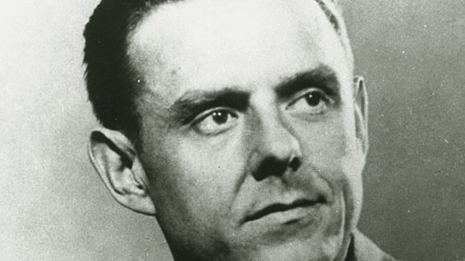 Muž, který spadl z vesmíru: Tragická smrt kosmonauta Vladimira Komarova