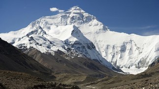 Vražedný Mount Everest: Zmrzlé tělo Hannelore Schmatz děsilo horolezce dlouhé roky