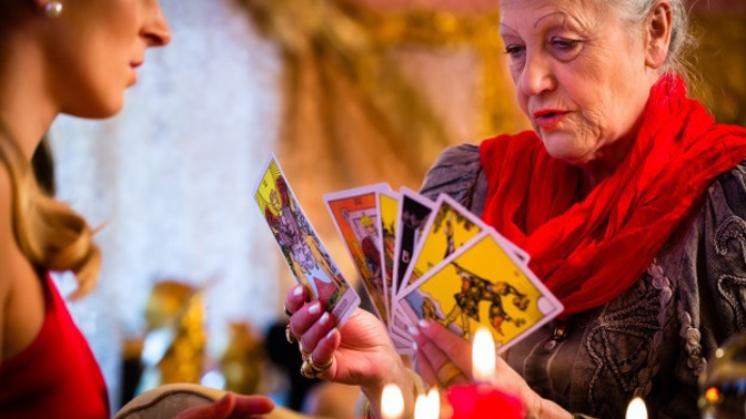 Kamila (48): Navštívila jsem věštkyni, protože mi v životě něco chybělo. Díky tomu jsem našla ztracenou lásku