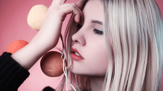 Kdy je nejlepší si stříhat nebo barvit vlasy? Lunární kalendář vám napoví