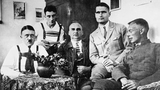 Na apríla dostal Hitler jen aprílový trest: Soud za pivní puč pojal jako reklamu