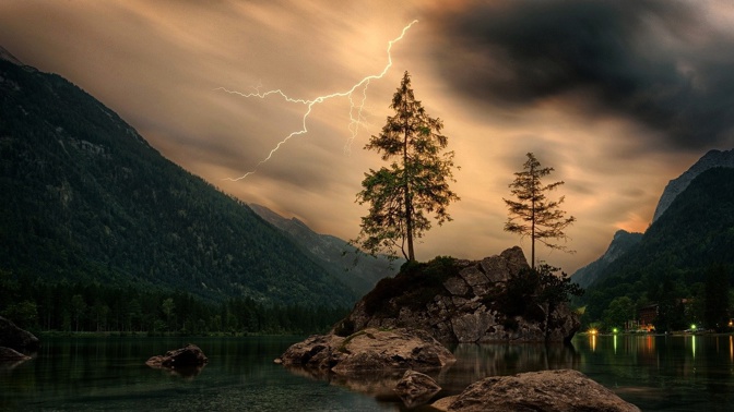 Neuvěřitelný život Roye Sullivana: Přežil sedm zásahů bleskem a popral se s medvědem