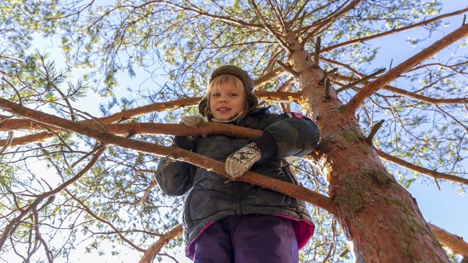 8 způsobů, jak zabavit děti v lockdownu, když nechcete sedět doma