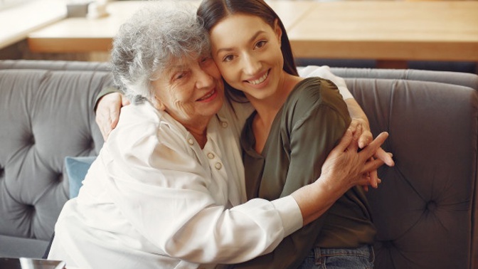 Marie (22): Jednou jsem u babičky viděla neznámého muže. Rozplakalo mě, o koho se jedná