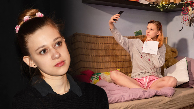 Tereza Těžká sehrála jednu z hlavních rolí v dokumentu V síti. Snímek pojednává o sexuálních predátorech na internetu a zneužívání dětí.