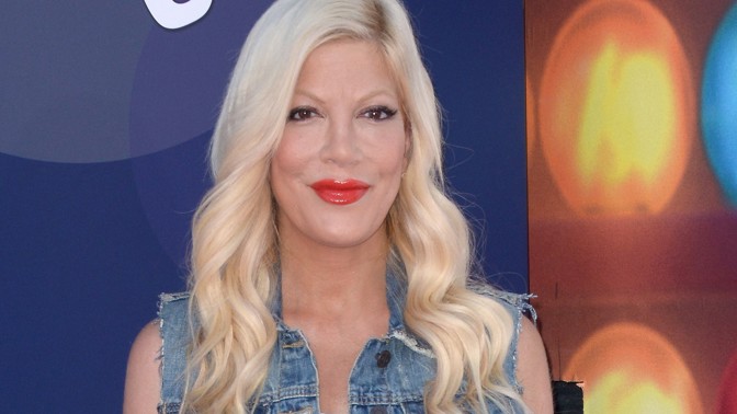 Donna z Beverly Hills 90210 ukázala rodinku. Má pět dětí, prožily si peklo se šikanou