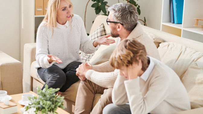 Iveta (46): Manžel platil synovi za to, aby mlčel. Hůř jsem se snad nikdy necítila