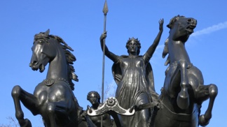 Zneuctěná královna Boudicca dala Římanům krvavou lekci: Její smrt je ale opředena záhadami