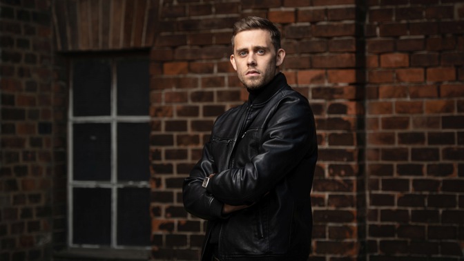 10 nejlepších reakcí na novinku Boží mlýny: Herecký um Vincenta Navrátila prý spočívá ve výrazu ublížené čivavy