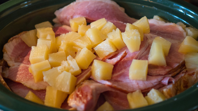 Zázrak jménem pomalý hrnec: Jak funguje a jak ho vybrat, abyste už v kuchyni netrávili mládí