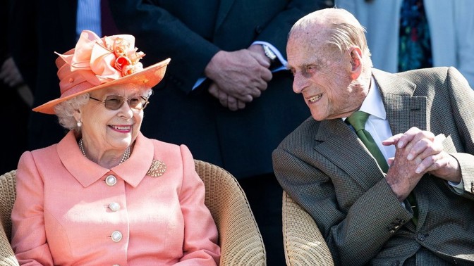 Královna Alžběta a princ Philip: Tajemství jejich dlouhého a pohodového manželství