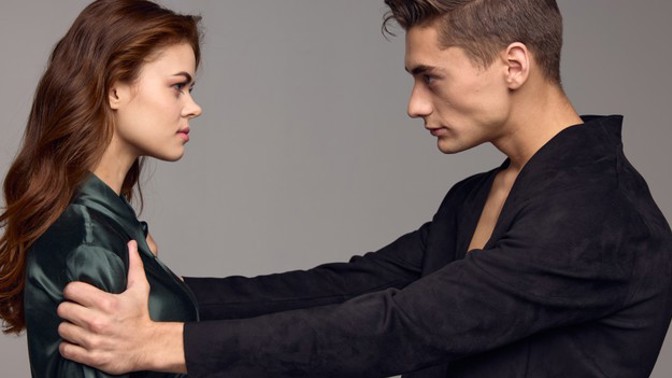 Boris (27): Moje krásná holka mě pozvala k sobě. Myslel jsem, že mi zatajila dítě, ale bylo to ještě horší