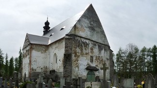 Děsivý velhartický hřbitov: Dějiště temného rituálu i hromadné vraždy