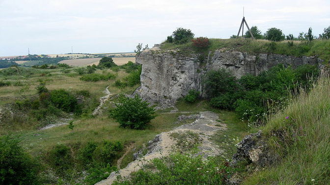 Stránská skála: Místo tajemných obřadů i německý úkryt z druhé světové války