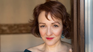 Monika (48): Po manželově smrti jsem mohla být znovu šťastná. Rodina mi to ale překazila