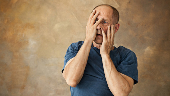 René (55): Sestra dostala do vínku schopnost, které se lidé děsí. Už se začínám bát i já