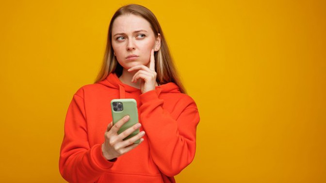 Věra (35): Myslela jsem, že mám tajného ctitele. Vysvětlení bylo ale mnohem znepokojivější