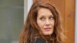 Diana je dočasně u dcery Jany v Praze, ale té se vůbec nelíbí, jak se její matka chová. Z čeho má strach? 