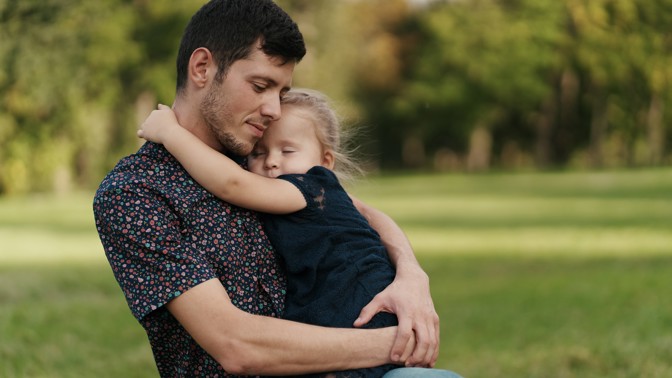 8 způsobů, jak posílit vztah otce s dcerou, aby jednou byli oba šťastní