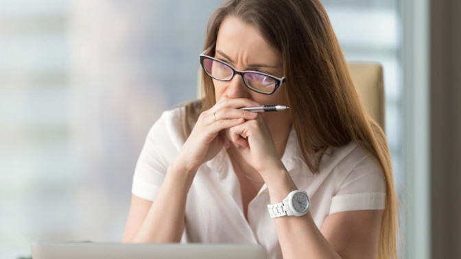 Helena (46): Manžel si přestal hledat práci. Vyhovuje mu, že už nás tři čtvrtě roku živím já