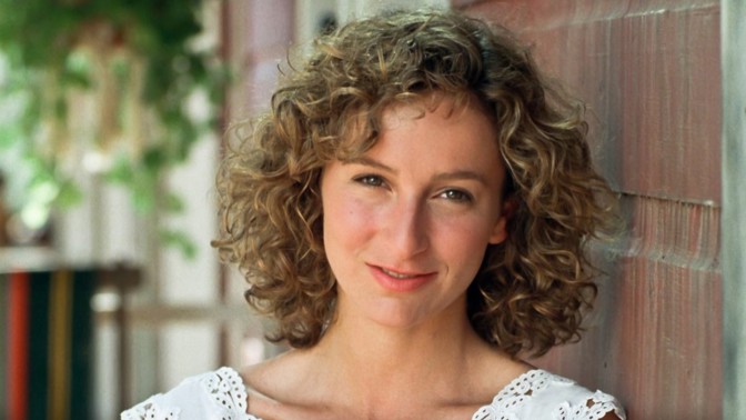 Jennifer Grey ve svých 27 letech, kdy svojí krásou učarovala celý svět ve filmu Hříšný tanec.