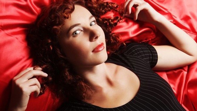 Renata (23): Přítel chtěl oživit naše postelové hrátky. Bohužel to udělal dost odstrašujícím způsobem