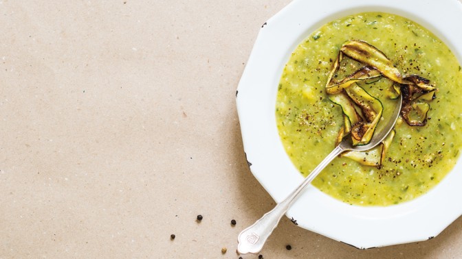 Cuketová polévka: Skvělá sezónní pochoutka, která příjemně zasytí