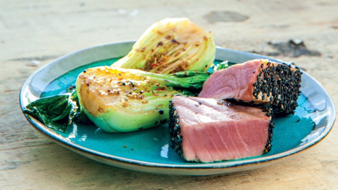 Grilované steaky z tuňáka v sezamové krustě: Vyzkoušejte dotek asijské kuchyně