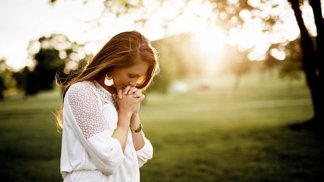 Marie (42): Manžel si myslí, že se blíží konec světa. Začal se chovat jako smyslů zbavený