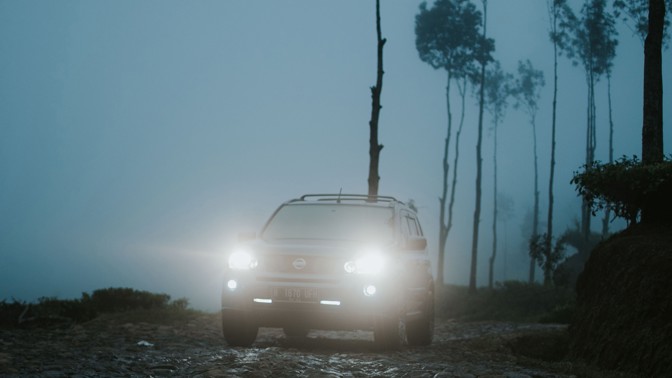 Vladimír (59): Cestou z taneční zábavy mi zastavilo podivné auto. Dodnes netuším, kdo mě to tenkrát svezl