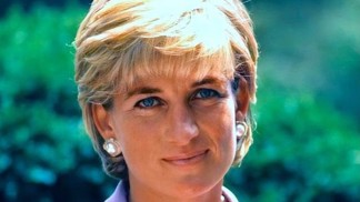 24 let od tragické smrti princezny Diany: Mládí prožila v Althorpu, domě plném duchů. Potkala tam i prince Charlese