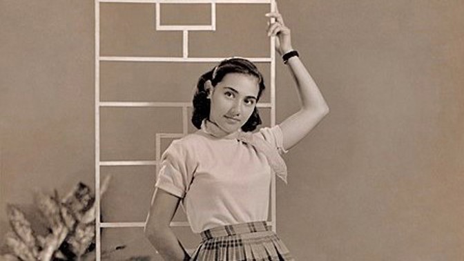 Jak se stát ženou podle magazínů z 60. let: Nechte muže v noci spát a myjte se tam dole