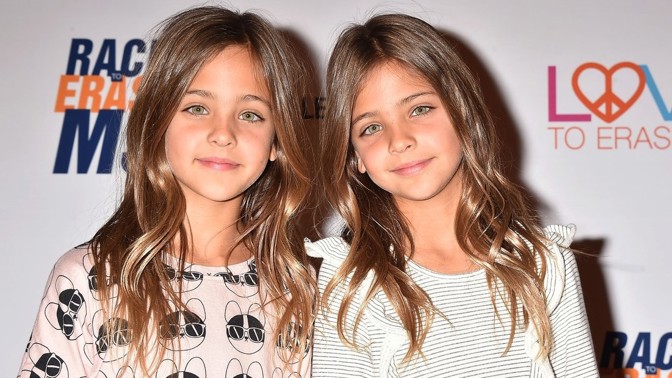 Nejkrásnější dvojčata na světě: Na Instagramu nejen vydělávají miliony, ale také sháněla tátovi dárce kostní dřeně